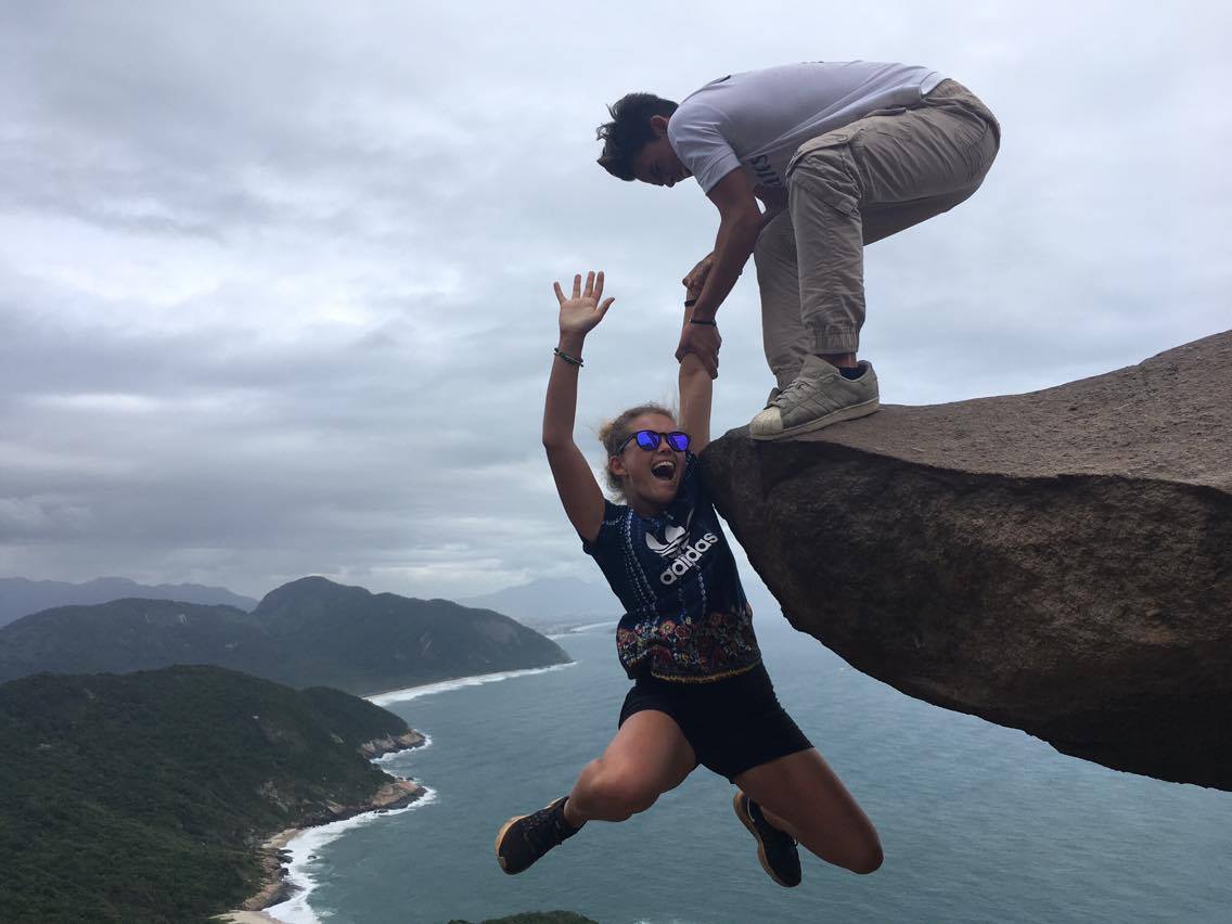 Backpackrstory's tweet photo. Pedra do Telegrafo – Rio De Janeiro, Brazil
Guide: https://t.co/f4H8ZGxDF9 https://t.co/uedUFECK0F