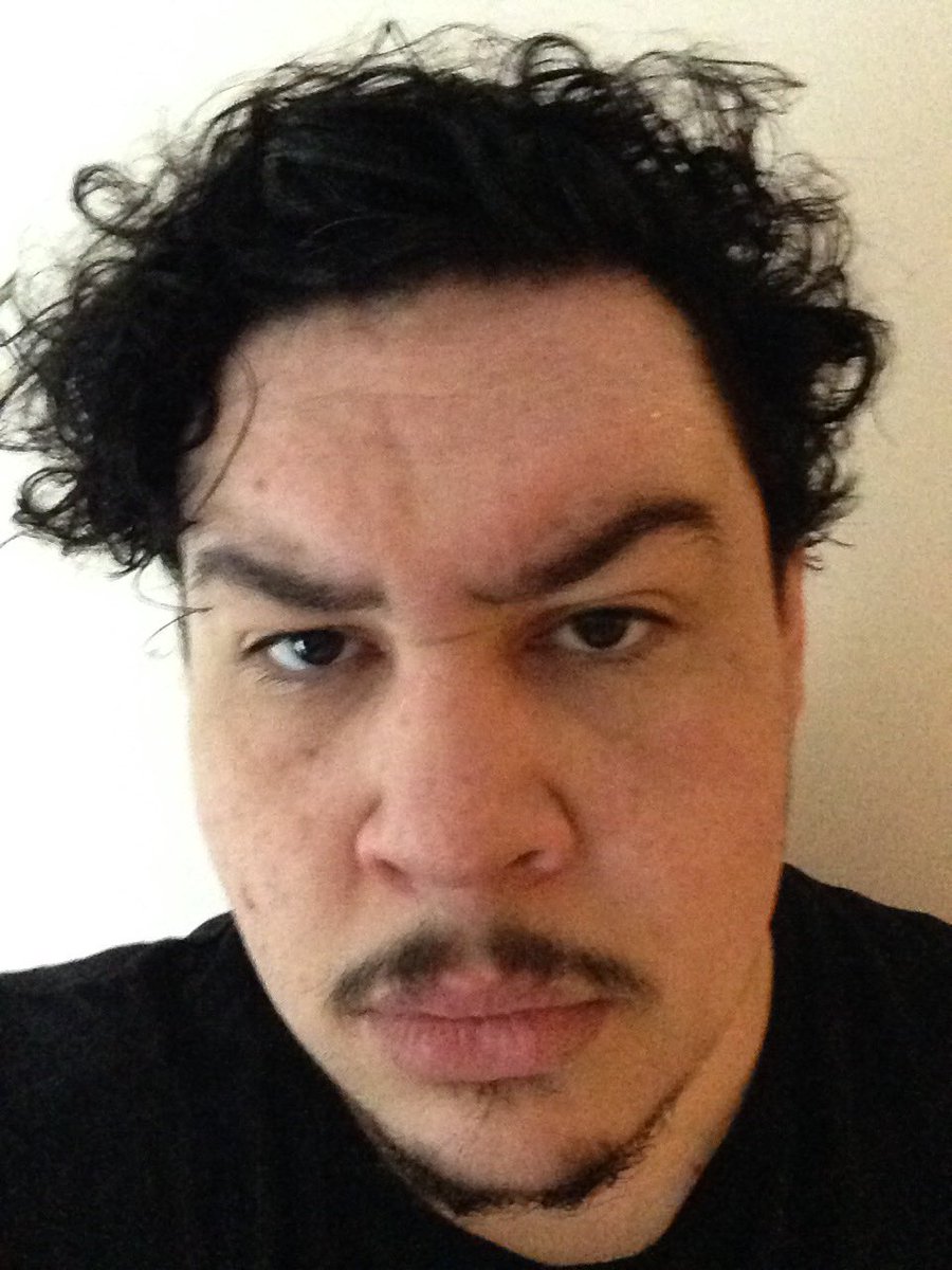 Greekgodx's tweet photo. Barber messed my Afro up... https://t.co/TrFLDRdEYt
