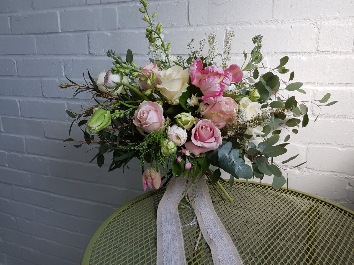 congrats Amy &amp; John married in #Lymington today #bridalbouquet #gardenpartystyle #weddingflowers