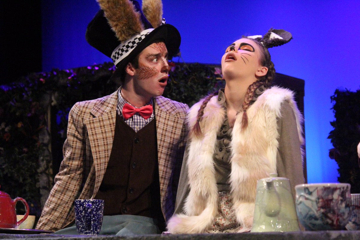 jordanfikex's tweet photo. Alice opens TONIGHT @ 7PM! Do yourself a favor and see this cute as HECK show!! https://t.co/vuYKWXFOHx