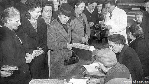 Le 21 avril 1944, les femmes accèdent au droit de vote en France. Aboutissement de nombreuses années de luttes. #CeJourLà