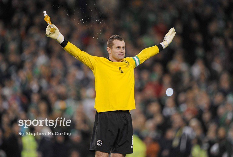 Happy Birthday to legendary Irish goalkeeper Shay Given. 