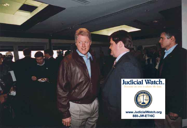 JamesReedman1's tweet image. #ThursdayThoughts Who hired #CraigLivingstone? Hillary Clinton linked to key #FileGate figure. po.st/XtOT5o via @worldnetdaily