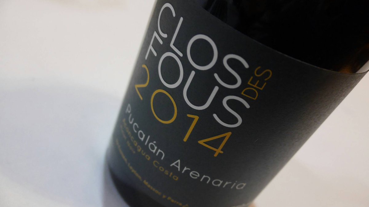 JamesSuckling's tweet photo. This is always awesome pinot noir from #chile! Love it. https://t.co/A5VcOToF0Q