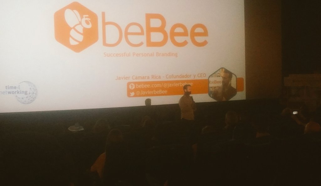 CasandraML's tweet image. Aprendemos sobre #branding con @beBee_ES y su Ceo @javiercamara en #T4Networking
