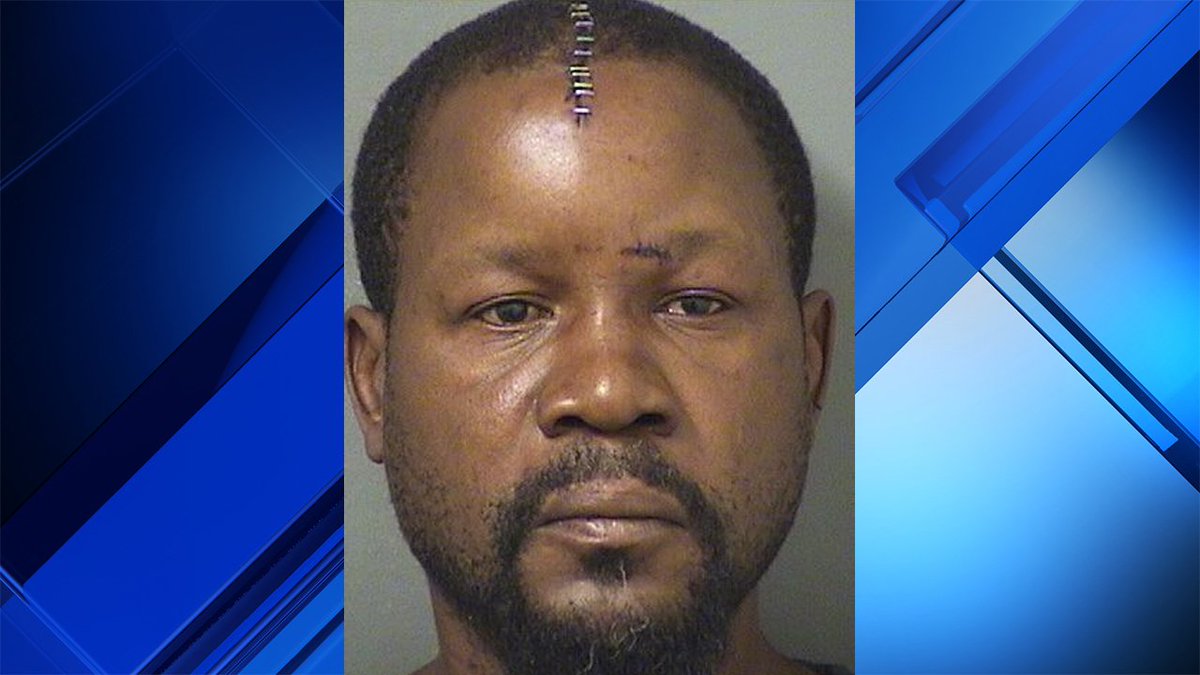 Knife fight leads to South Florida man's arrest bit.ly/2pjrqWG https://t.co/9LMHoKtyIO