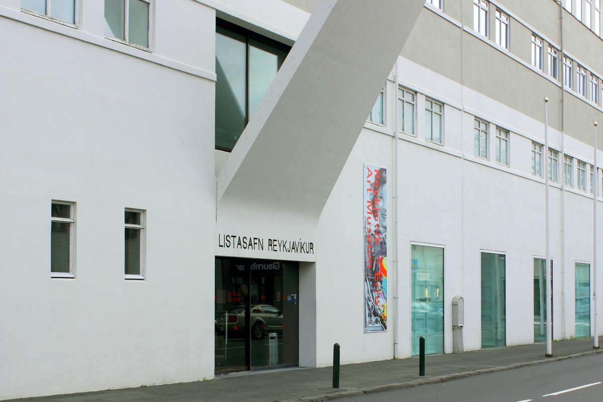 Namsxx's tweet photo. At Kjarvalsstaôir you can find the best modern art and sculptures #reykjavikloveskjarvalsstaôir #visitreykjavik #reykjavik #kjarvalsstaôir https://t.co/yNujaASKzf