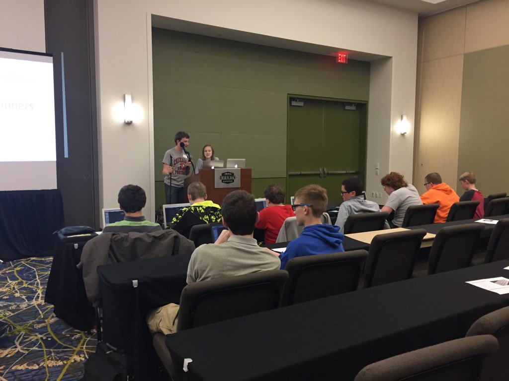 frese_nh's tweet photo. #VREP2017 Alexus and Ethan present #Blender3d Basics at the 8th Annual VREP Showcase in Des Moines. #WeAreNHTribe https://t.co/VOgQRFvc6J