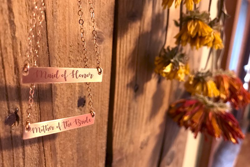 Expressedi's tweet image. Mother of the bride? Maid of Honor? Sister of the bride? Make sure to get these beautiful gifts for the women most important to you.