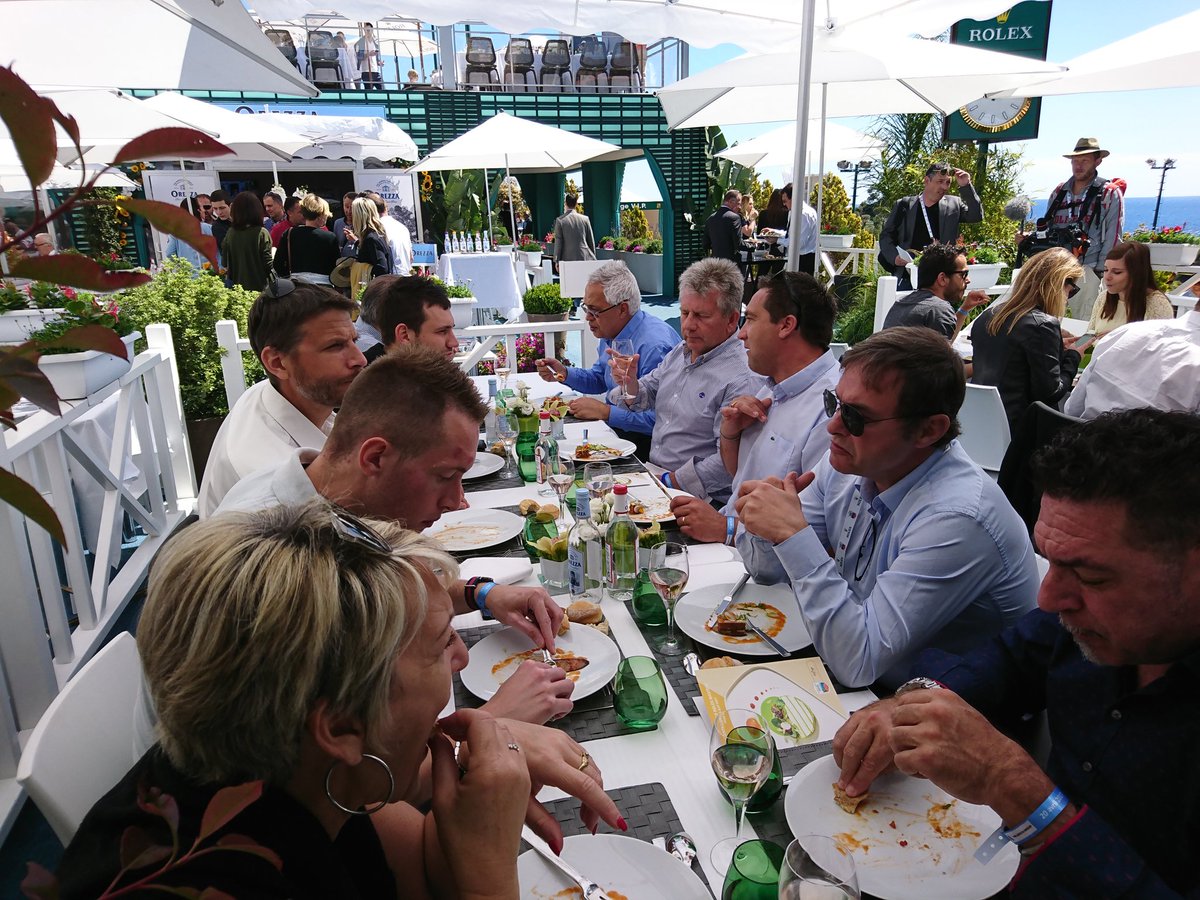 isabelle_vernet's tweet photo. #TheAdeccoGroup #ZonePaca avec ses clients au Rolex Masters Monte Carlo. @gdesaignes@olivreydellet @PhilippePeillon@lilypadovani https://t.co/R5wcOf5isw