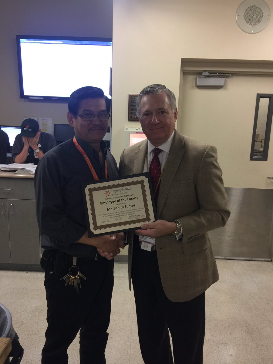 rick_robey's tweet photo. Recognized our Siena Hospital Facilities Employee of the Quarter. Well done Ben! #SRDHFM https://t.co/eny2xuBO4c