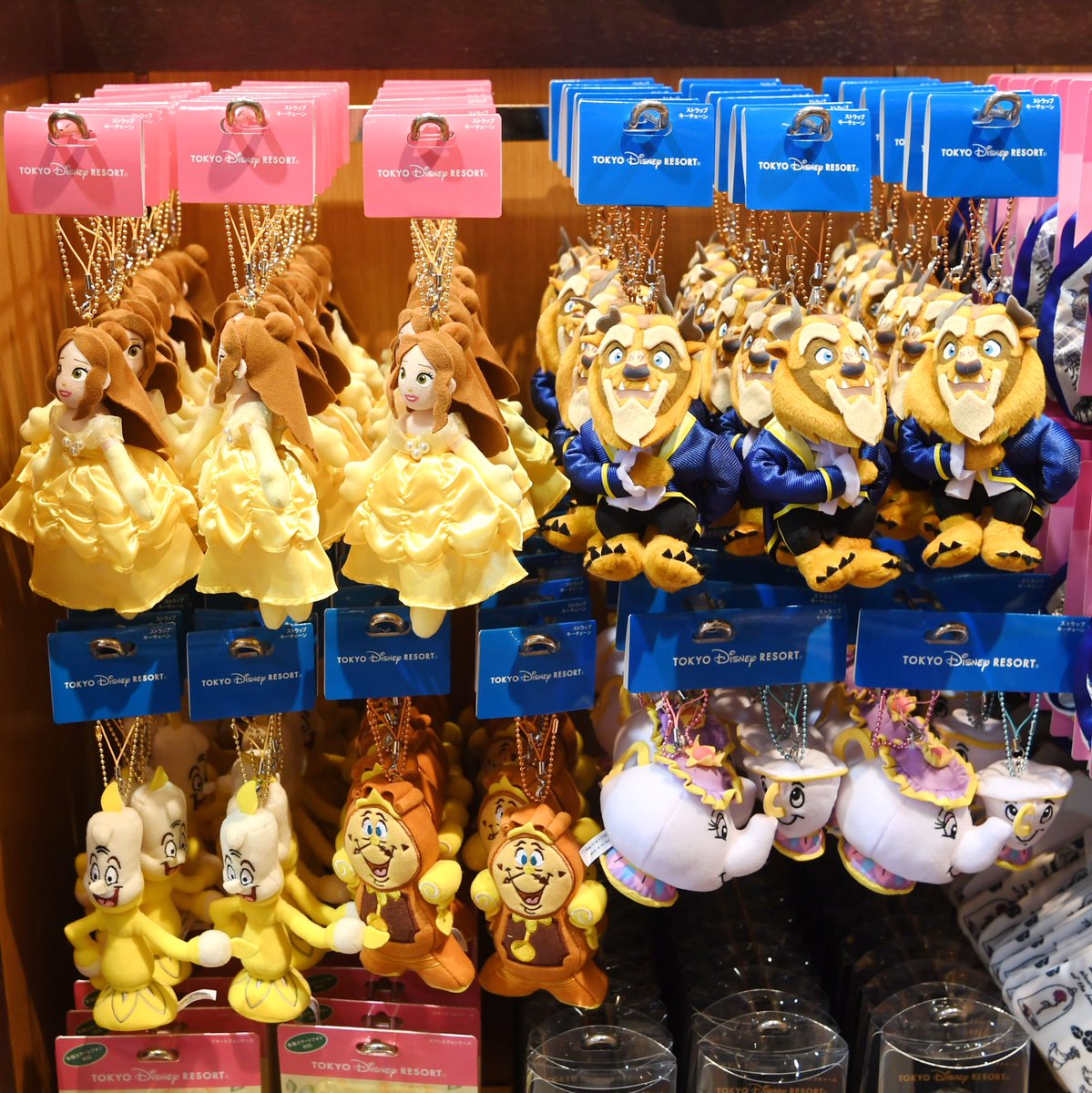 Mezzomikiのディズニーブログ V Twitter ベル 野獣 ポット夫人 チップ ルミエール コグスワースのぬいぐるみストラップ本日新発売 各価格10円 価格1600円 ポット夫人 チップ 価格1300円 野獣 T Co Ys76mknelu Mezzomikiのディズニーブログ V Twitter ベル 野獣 ポット夫人 チップ ルミエール コグスワースのぬいぐるみストラップ本日新発売 各価格10円 価格1600円 ポット夫人 チップ 価格1300円 野獣 T Co Ys76mknelu