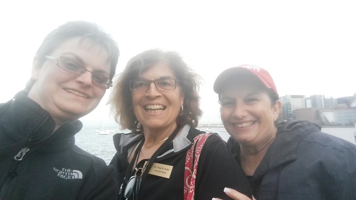 pulicecavanagh's tweet photo. CEC Boston CASE night at the aquarium #spedfaculty @PresidentWelsh @PresidentWelsh @ginarscala https://t.co/XljPpKMdmh