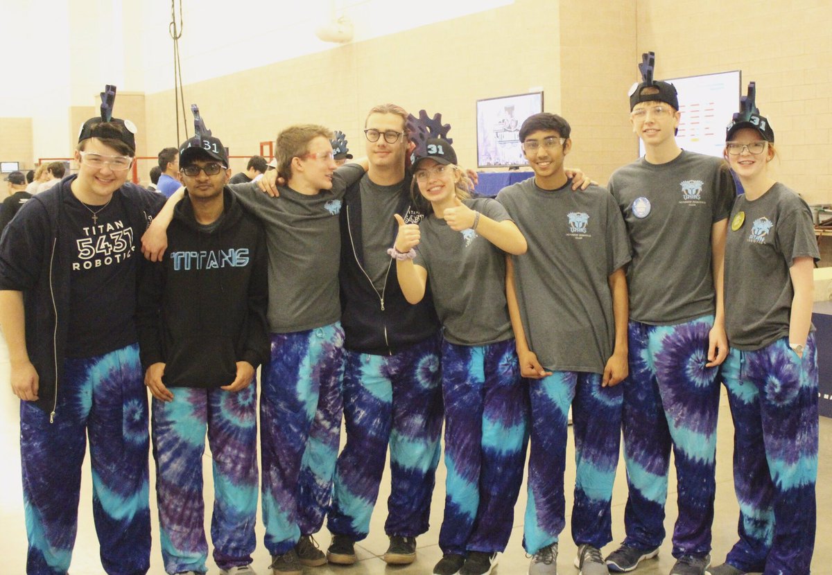 frc5431's tweet photo. Only smiles from @5431FRC as qualifying day one at #FIRSTChamps comes to a close! #GreatTime @FIRSTinTexas https://t.co/1zNJ4pTtfM
