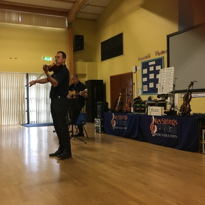 stmargaretsoldh's tweet photo. All children were treated today to a thoroughly entertaining and memorable musical experience. #Keystrings #classical #livemusic https://t.co/Q5HYADhr9q