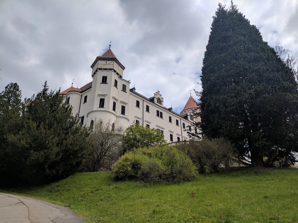 WorldWideMonts's tweet photo. Franz Ferdinand's Konipiste Castle, containing many of his 300k kills &amp; pieces of Sarajevo June 28, 1914 - Sophie's dress and the bullet https://t.co/wOMSNsvf5L