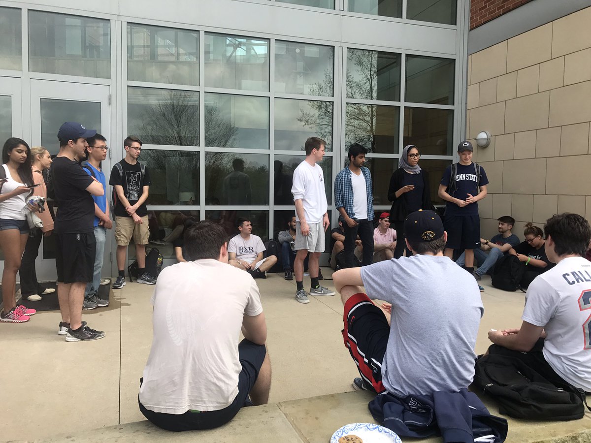 psuaginnovation's tweet photo. What would you do with $10k to solve water scarcity in a city?! @agsciences students working on pitches in FRB lobby. #psustartupweek https://t.co/8V7BIOeEC6