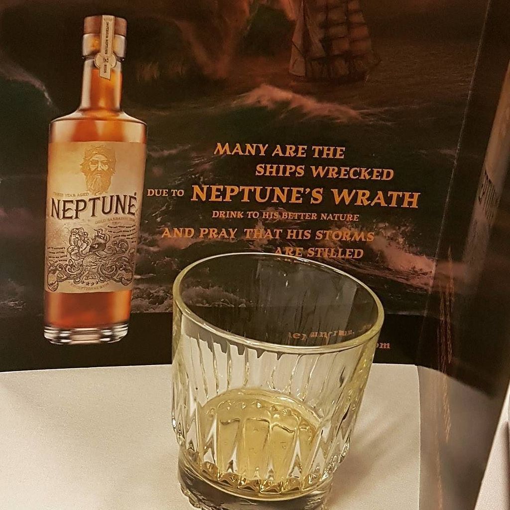 CaptMalice's tweet photo. Neptune Barbados 3 Year Old Rum for lunch as part of the RumXP Meal Plan. https://t.co/sRRRN0mq9G