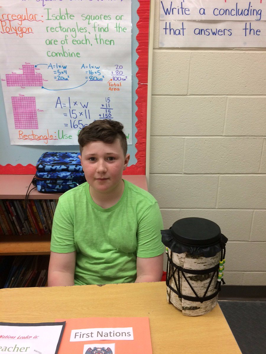 MsgrLeoCleary's tweet photo. Proud of @Mrs_Morra class for sharing FNMI projects highlighting similarities &amp; differences of different First Nations people.#pvnclearns https://t.co/dzF39vhRnQ