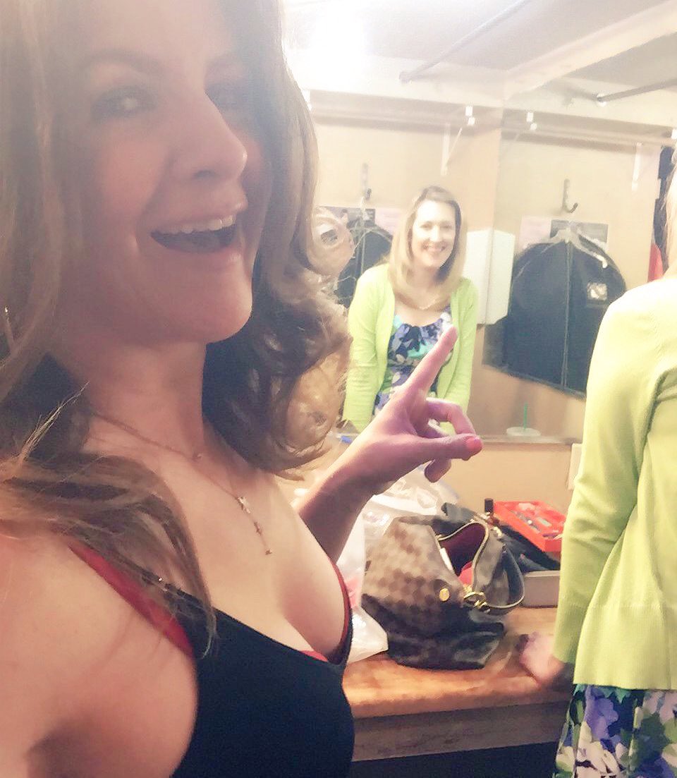 TheLalaCosta's tweet photo. #SpringShorts #Opening #Night #Backstage with @lauraleeoshell #actorslife #whitefiretheatre Tuesdays, 8pm through May 16th. Tix @BPTLA https://t.co/ZJkkmoKpie
