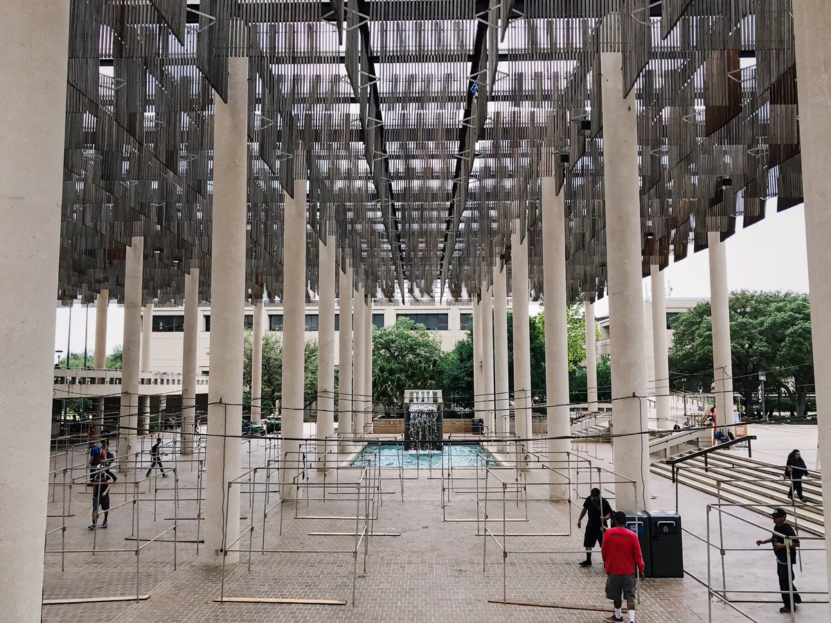 Utsa On Twitter The Sombrilla Is Cleared Out And Being Prepped For Fiestautsa Tomorrow See You There Runners Utsa