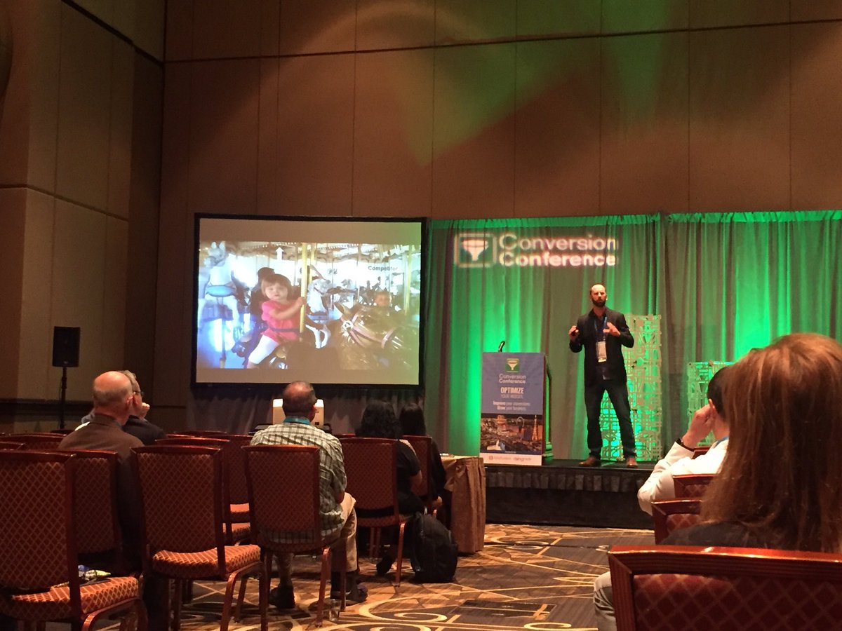 leemills's tweet image. Competitor Intel on steroids with @Jamiesmithnow #CRO #convcon