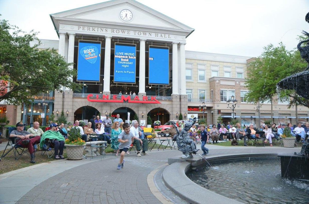 Don't let the weather rain on your parade, we'll be rockin' at #RockNRowe rain or shine // <a href="/GuarantyMedia/">Guaranty Media</a> @DanDayEagle981