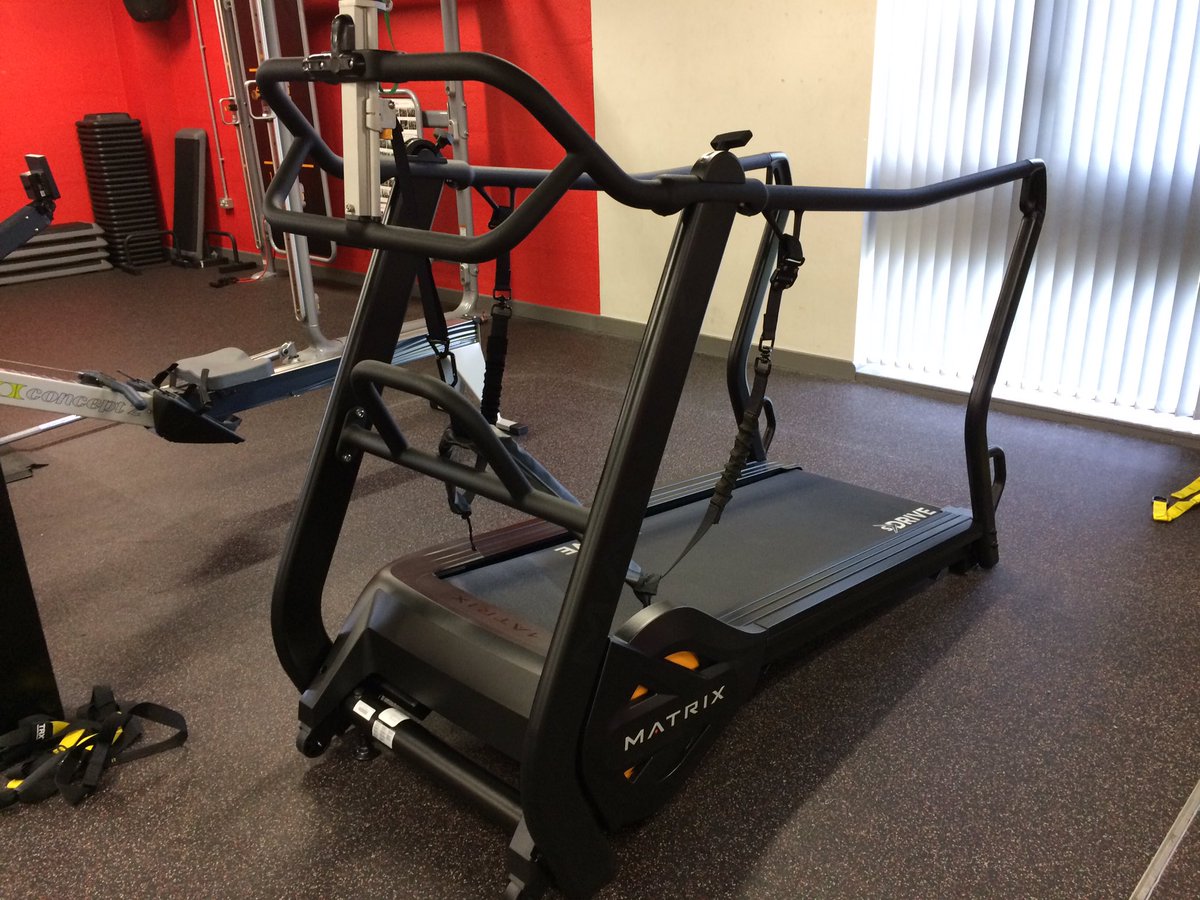 JonathanPace09's tweet photo. I trained this morning, I'm still shattered &amp; I blame 1 minute sprints on this beast @SportAtStaffs @MatrixFitnessUK #legsinbits #sprintmill https://t.co/OSHWif6PX0