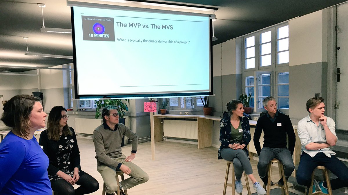 DT_AMS's tweet photo. "It's all experimental, validating your assumptions. What do we want to learn?" #meetup #leanstartup #servicedesign https://t.co/fjElAb7mXz