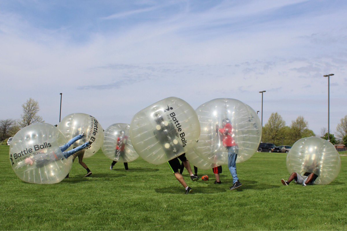 NavigatorNews's tweet photo. Student Activity Board brought some awesomeness to campus yesterday
#BattleBall https://t.co/Hu0IHkb09U