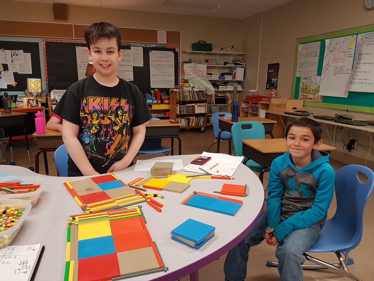 NakinaPS's tweet photo. We explored multiplying 2 digit by 2 digit numbers today using Area Models! @NakinaPS Thank you @ksnakina for helping us with our learning! https://t.co/O7AlrQ4Loz