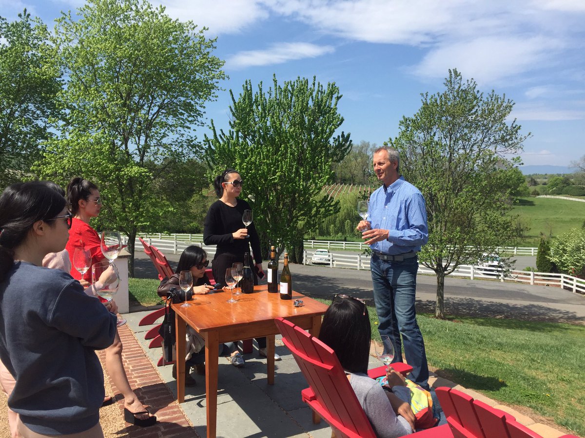 Beautiful day 4 #vawine tasting &amp; lunch <a href="/Barboursville/">Barboursville Vineyards</a>! Thx Luca et al 4 marvelous hospitality 4 <a href="/VaAgriculture/">VDACS</a> <a href="/VAWine/">Virginia Wine</a> WOW Shanghai tour!