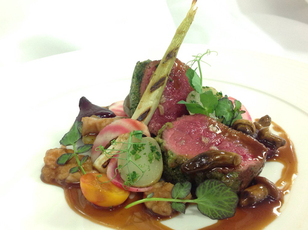 This weeks lamb main course on our english spring Menu @Westking <a href="/thevincentrooms/">The Vincent Rooms</a> <a href="/WestKing/">Ricardo Reys West King</a>HCA <a href="/EscoffierRoom/">🍆</a>