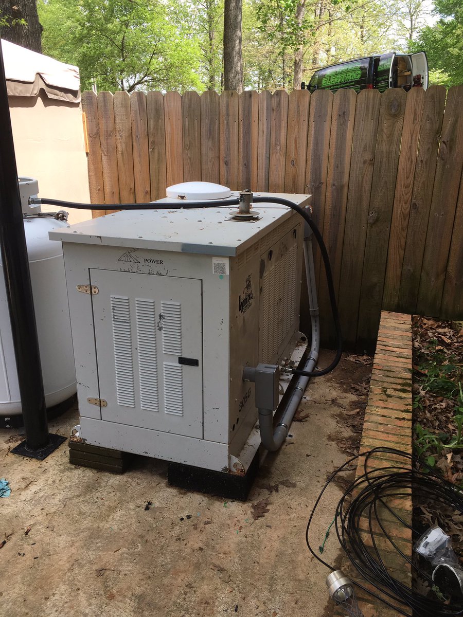 AllElectricTN's tweet photo. Just finished installation of #standbyGenerator for Mr. Killea https://t.co/zPXIUJvHqG