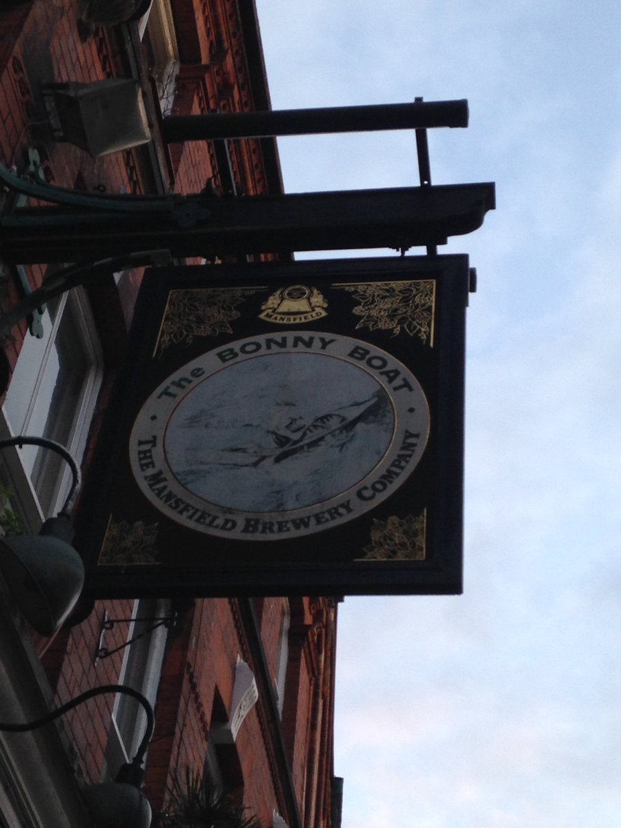 Loving the buzz n the Old Town at Street Food Nights @HullBID @Ststephenshull <a href="/2017Hull/">Hull City of Culture</a> well done on a great promotion! 😀🍺