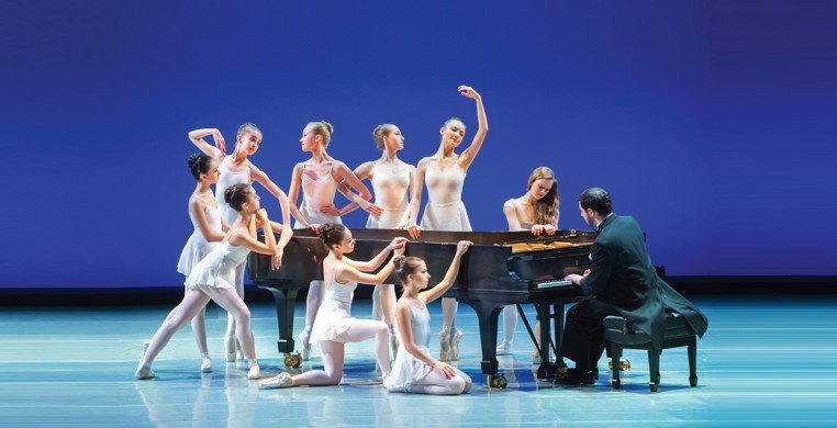 MWAinChicago's tweet photo. 10 days left to @SeeChicagoDance See #BalletChicago Friday, 4/21, 6-7p & Saturday, 4/22, 5-6p. FREE. https://t.co/MYcrPwNiF7 for details. https://t.co/ZQmq0qAXQn