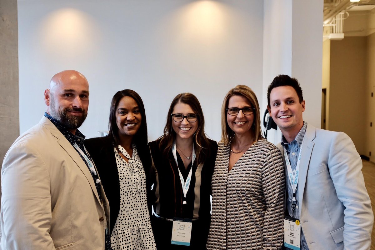 Mika (@mikamoser) on Twitter photo Had a blast speaking with these awesome panelists about video marketing moderated by Ben Rigsby <a href="/SnapShot_Nash/">Snapshot Interactive</a> during #MarketingUnited Had a blast speaking with these awesome panelists about video marketing moderated by Ben Rigsby <a href="/SnapShot_Nash/">Snapshot Interactive</a> during #MarketingUnited