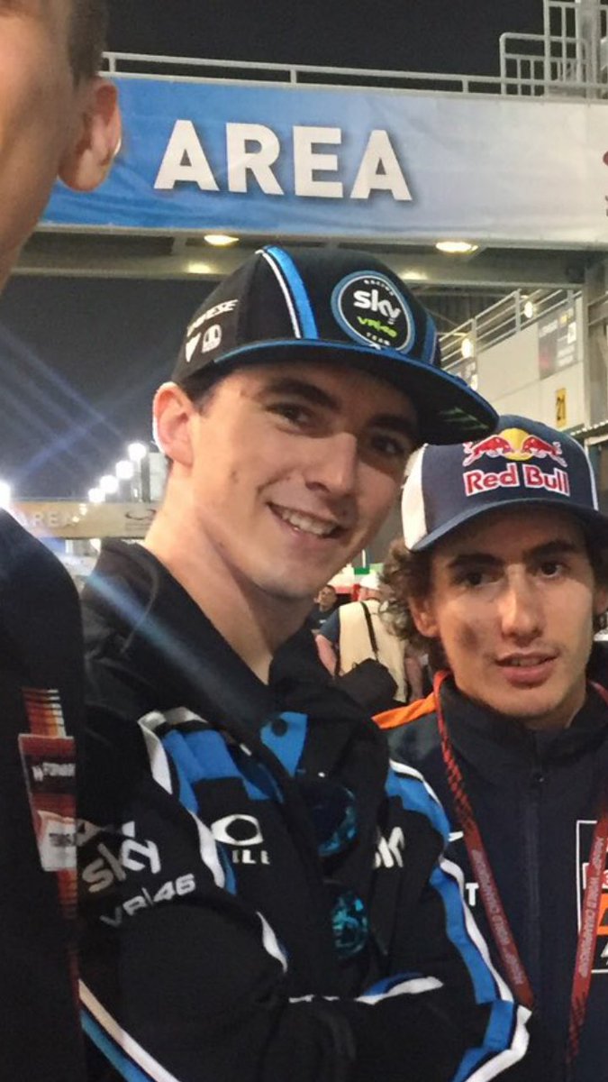 KikePerez_10's tweet photo. Te deseo suerte en el #AmericasGP @PeccoBagnaia ๐ช ๐ช #SkyVR46Usa #skyvr46 #pecco42 #francescobagnaia #round03 #Moto3 #Moto2 #MotoGP https://t.co/29mAZjO6lh