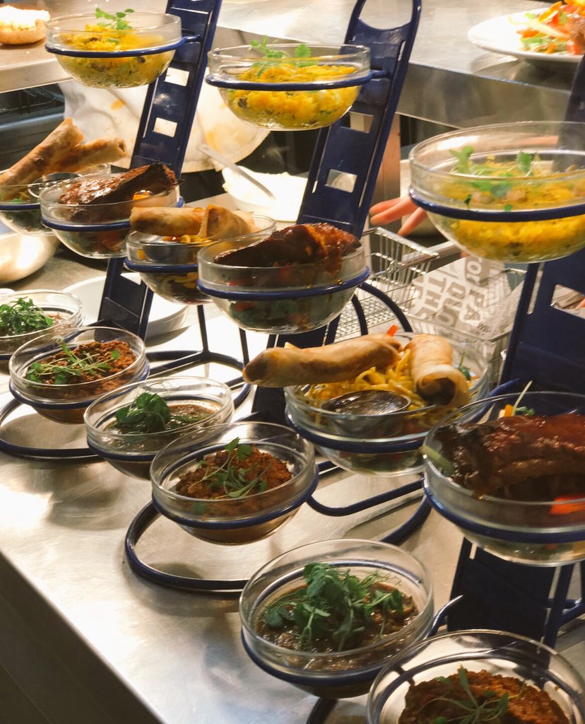 RRoomsOfficial's tweet photo. This is what Sharesday Thursday is all about! From 5pm till 9pm - Delicious!! #sharingiscaring #wirral #wirralfood #merseysideregion https://t.co/NKMUdzM5Sj