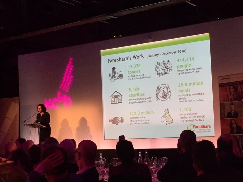 Deborah Arnott tweet media