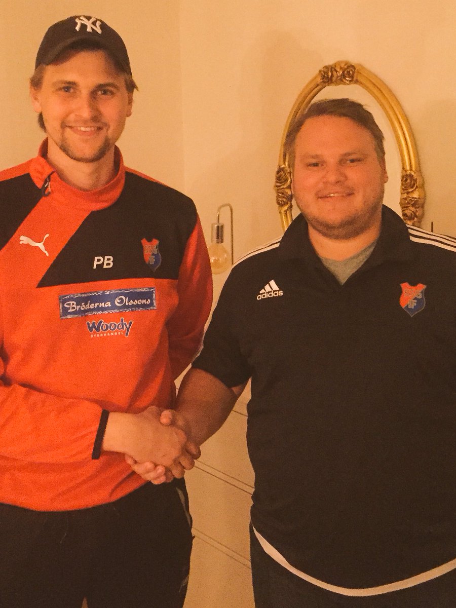 ssginnebandy's tweet photo. OFFICIELLT: Jimmie har kritat på för ytterligare 1 år som huvudtränare i SSG. Pontus Björk kliver in som assisterande coach. https://t.co/Ip84OopZjD