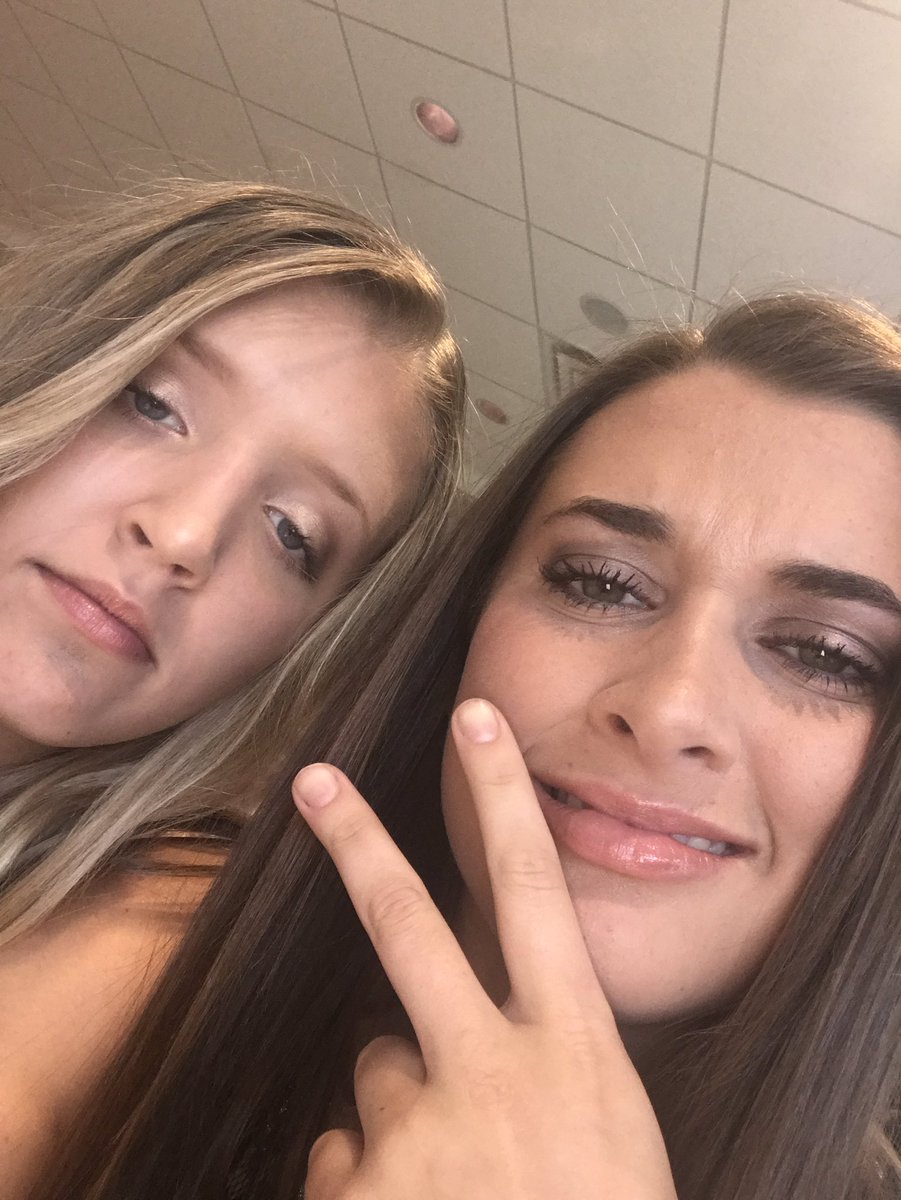 FrantumAnna's tweet photo. fav people ever https://t.co/dF0ZMCCMSr