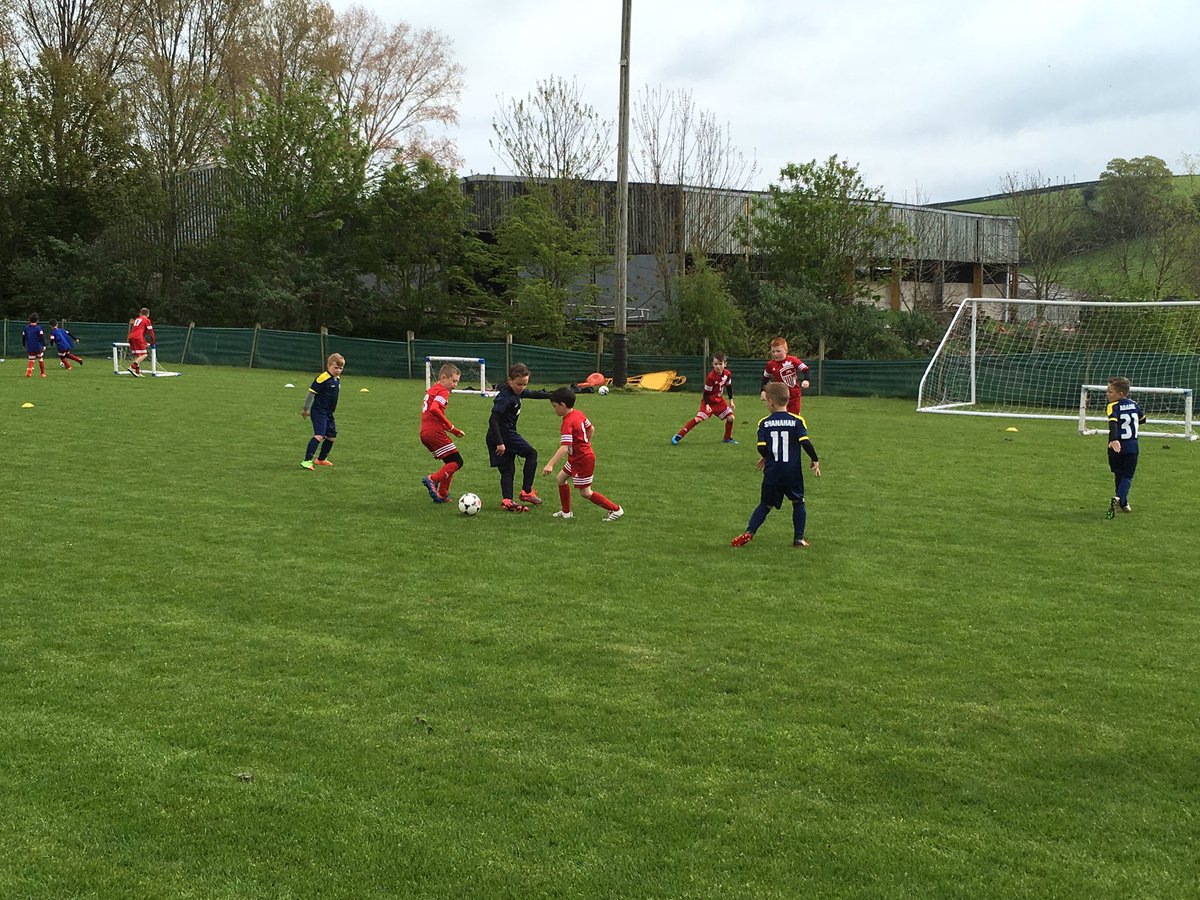 SWEliteSoccer's tweet photo. Mixed day for our boys v Hereford 2day some outstanding football played &amp; some lessons learned. Thanks for hosting @HfdJPLRTC 
#development https://t.co/1PRRUXOuXR