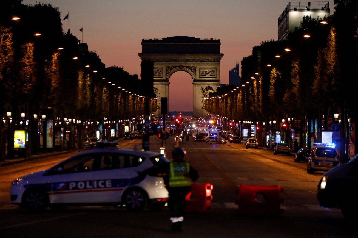 Elysees Paris terrorist yelled Allahu Ackbar