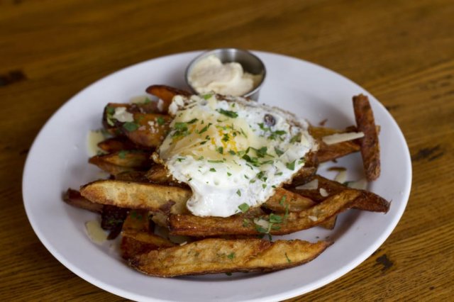 13 American Table tweet media