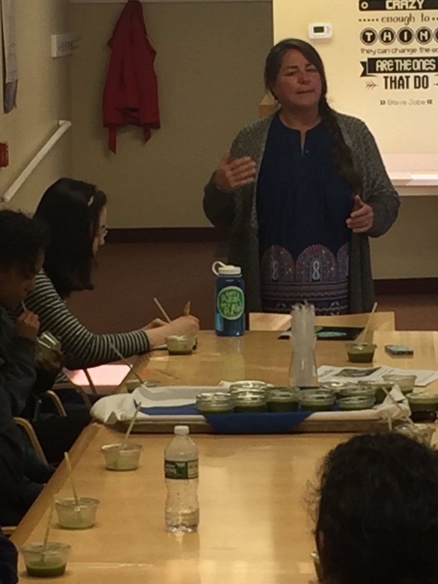 Great talk by <a href="/wheatonmaalum/">Wheaton College MA Alumni</a> and <a href="/Groothie/">GetRealGetRaw</a> founder Lisa Miller Maguire '81 @HISEHERD #Entrepreneurship #businessforgood #LiberalArts