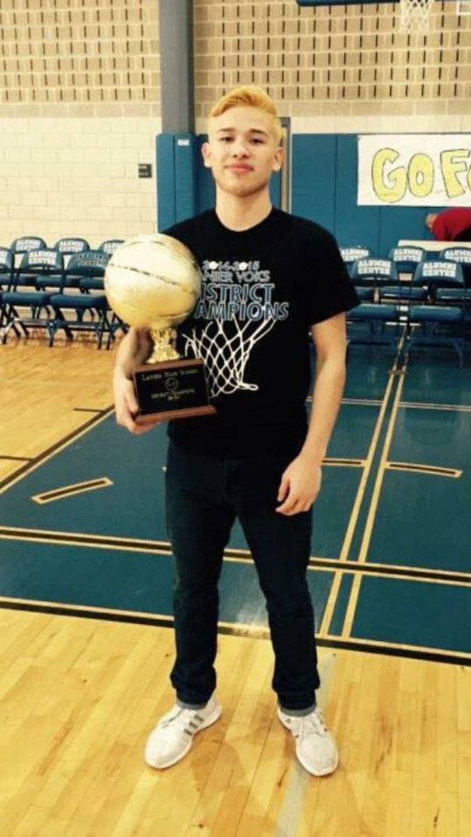 Lanier Voks 🏀 tweet media