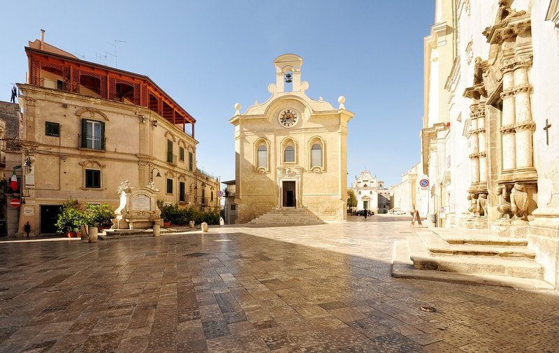 The square is the metaphysical place of your life. Of course it is #apulia #lifestyle #luxurylife