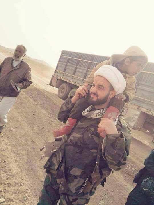 هذا الشيخ بنظر اوردغان إرهابي لأنه حرر اطفال الموصل من عصابات داعش المدعوم من اوردغان 
#الحشد_يحطم_احلام_اردوغان