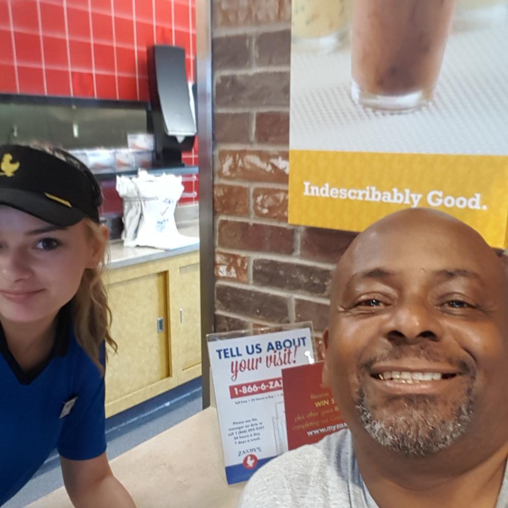 DarrickVick's tweet photo. .@ZaxbysGarnerNC @getStealz https://t.co/2u4Qj7iXE2